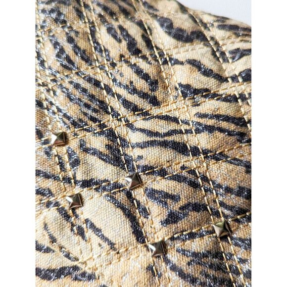 VGT TIGER PRINT STUDDED SHOULDER PURSE - Picture 2 of 5